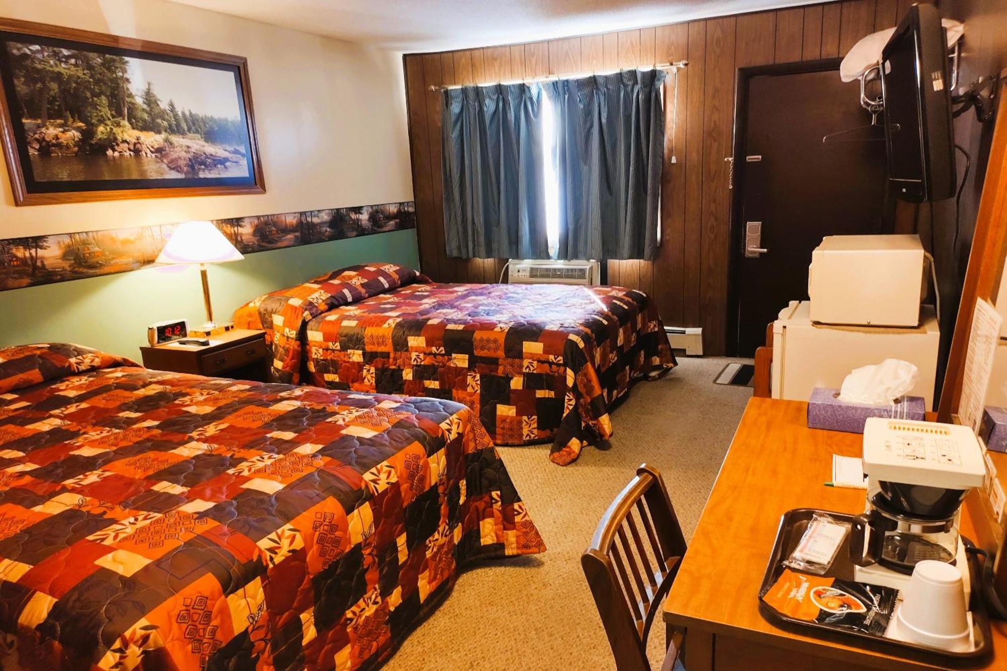 Love Hotels Voyageur By Oyo At International Falls Mn Exterior foto