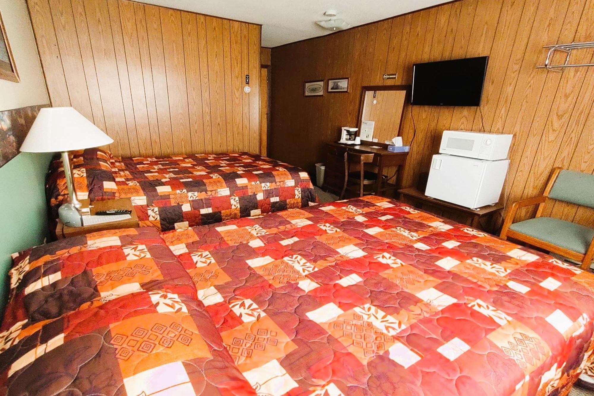 Love Hotels Voyageur By Oyo At International Falls Mn Exterior foto